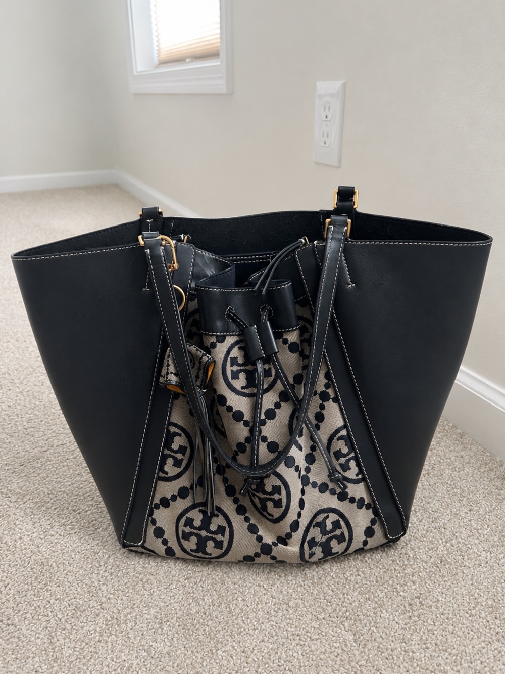 Tory Burch Women’s Tote Bag